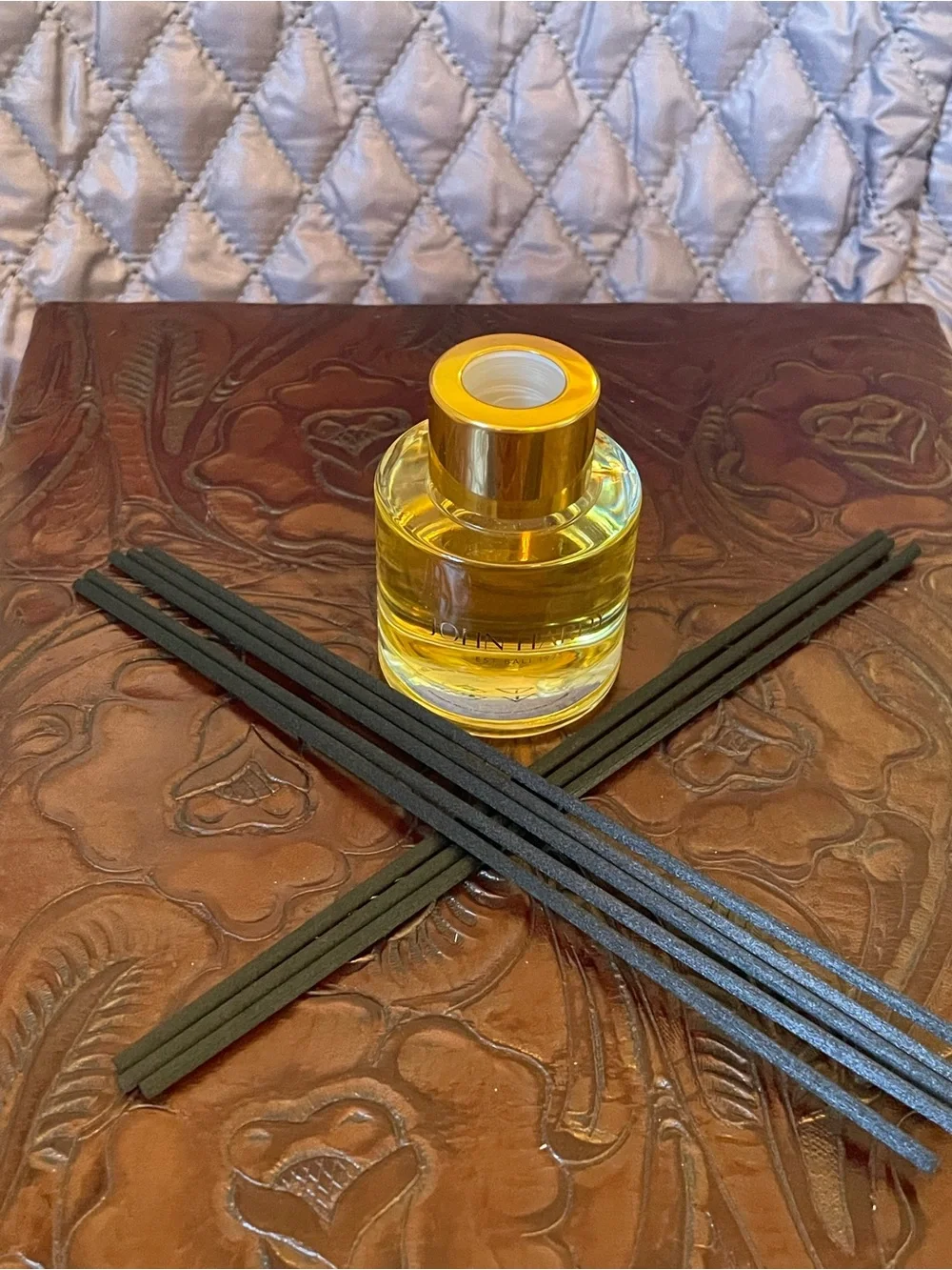John Hardy Reed Diffuser - Picture 3 of 10